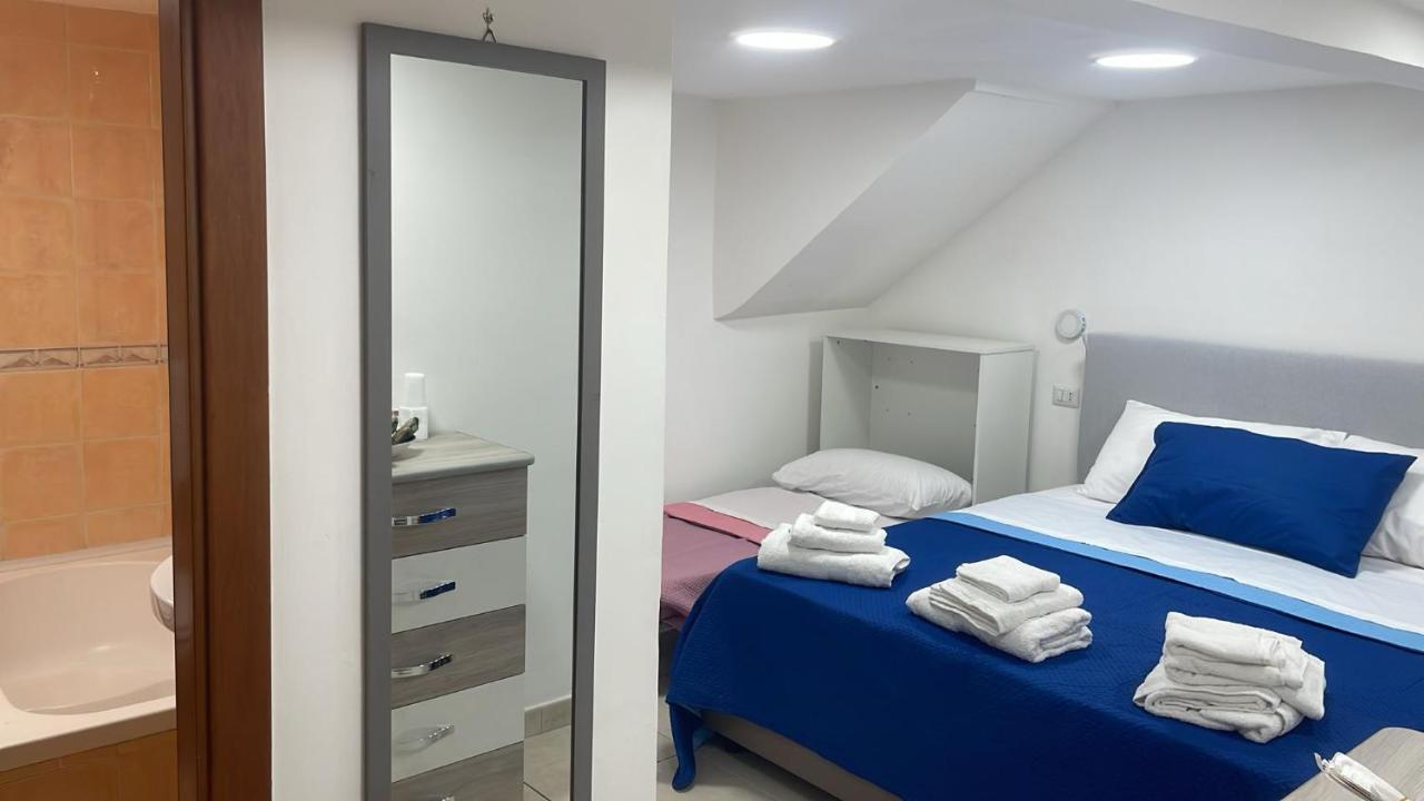 Apartamento Donna Carme' Nápoles Exterior foto
